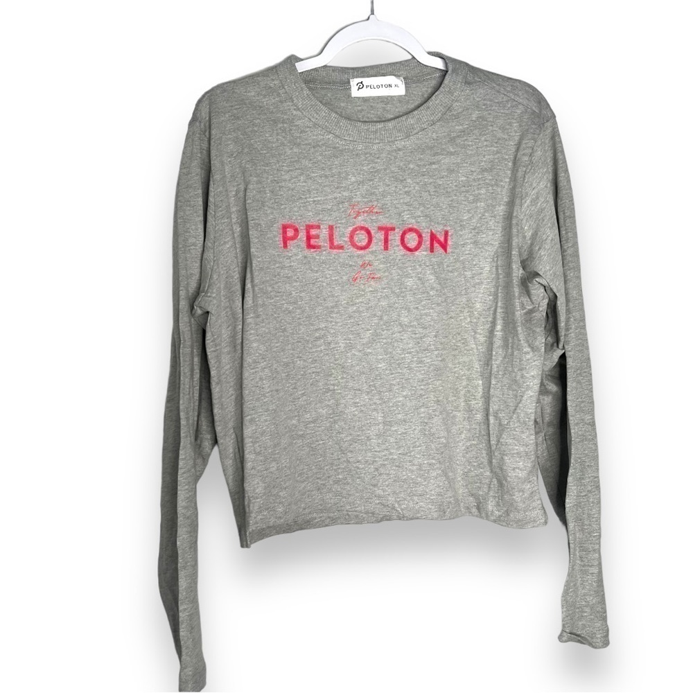 Peloton Long Sleeve Womens Together We Go Far Gray Pink size XL